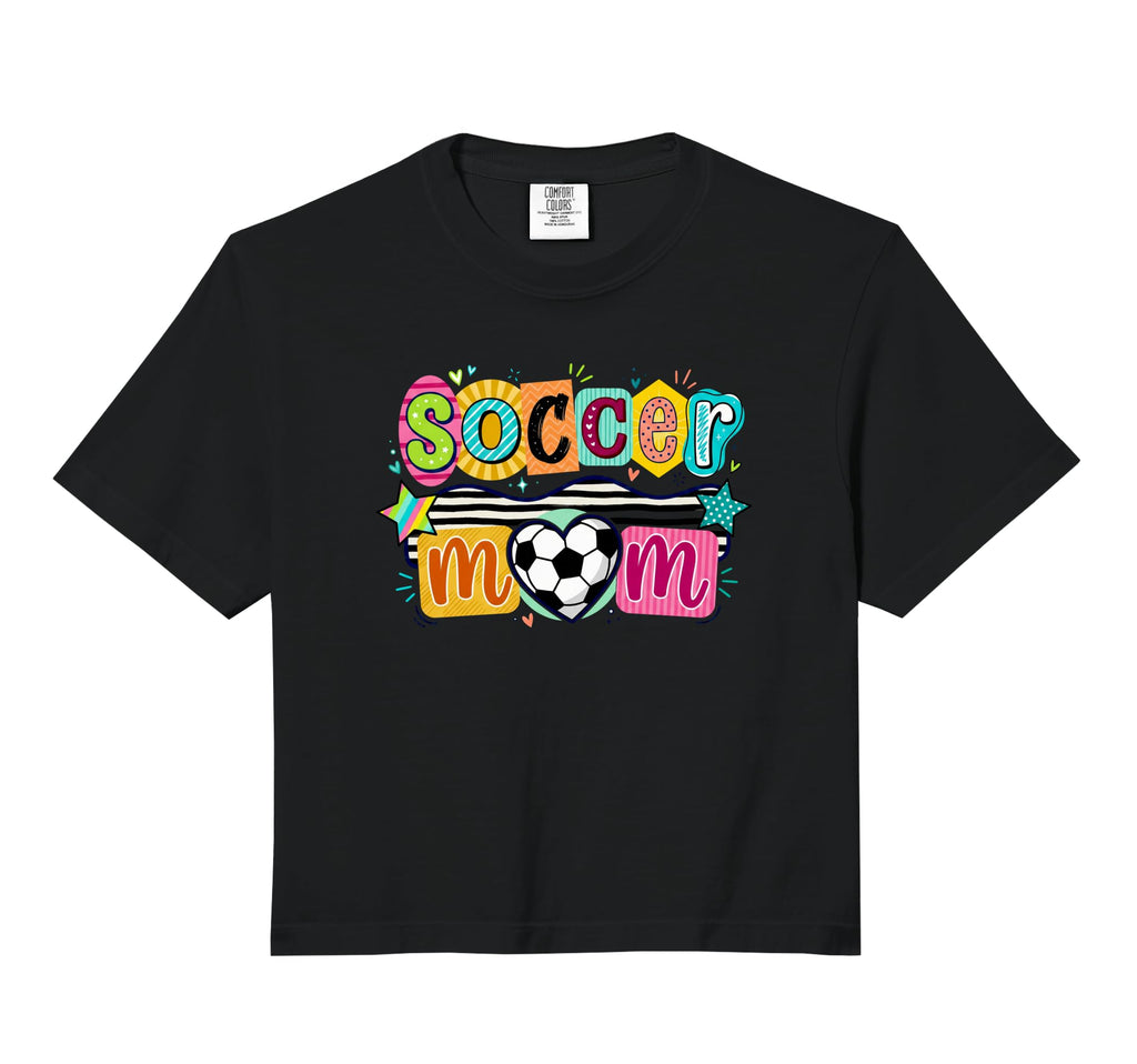 Soccer Mom Heart Fun Outfit Sports Moms T-Shirt - Trendy Graphic Unisex - T-Shirt, Sweatshirt, Hoodie