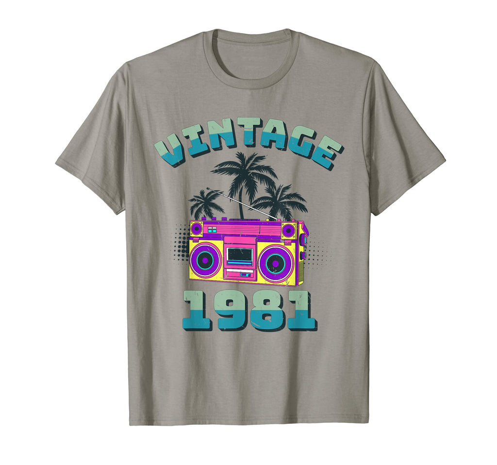 Gift 39 Year Old Cassette Tape 1981 39Th T-Shirt - Unique Graphic Unisex - T-Shirt, Sweatshirt, Hoodie