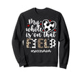 That Field Soccer Mom Soccer Player Sweatshirt - Trendy Graphic Unisex - T-Shirt, Sweatshirt, Hoodie