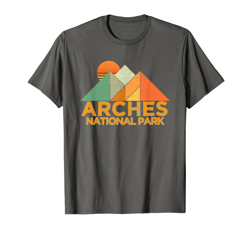 Arches National Park T-Shirt - Aesthetic Graphic for Adults - T-Shirt, Sweatshirt, Hoodie
