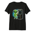 Gamer Alien Love 80S 90S Arcade T-Shirt - Minimalist Print for Adults - T-Shirt, Sweatshirt, Hoodie