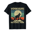 Wolf Voyageurs National Park T-Shirt - Trendy Graphic Unisex - T-Shirt, Sweatshirt, Hoodie