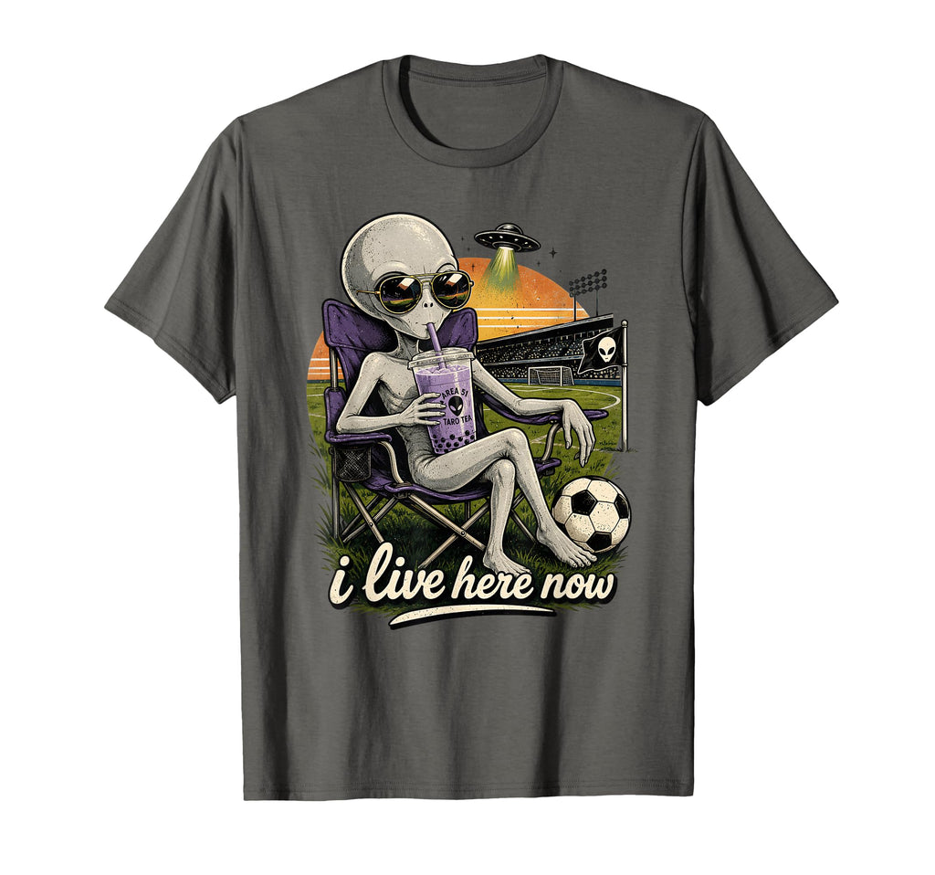 Funny Ufo Alien Soccer Field I Live T-Shirt - Streetwear Style Men Women - T-Shirt, Sweatshirt, Hoodie