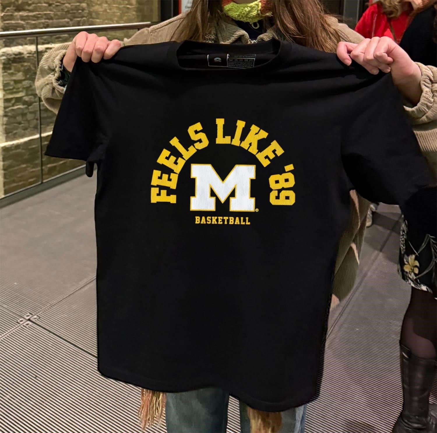 Feels Like '89 Michigan Basketball Vintage Block M - Adult & Kids T-Shirts, Sweatshirts & Hoodies apparel design preview 2