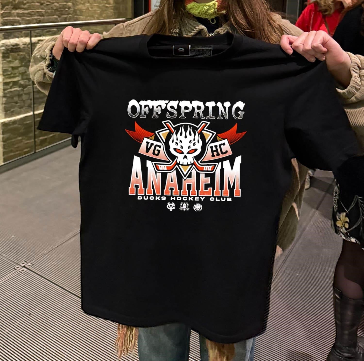 Offspring VG HC Anaheim Ducks Hockey Club Skull And - Adult & Kids T-Shirts, Sweatshirts & Hoodies apparel design preview 2