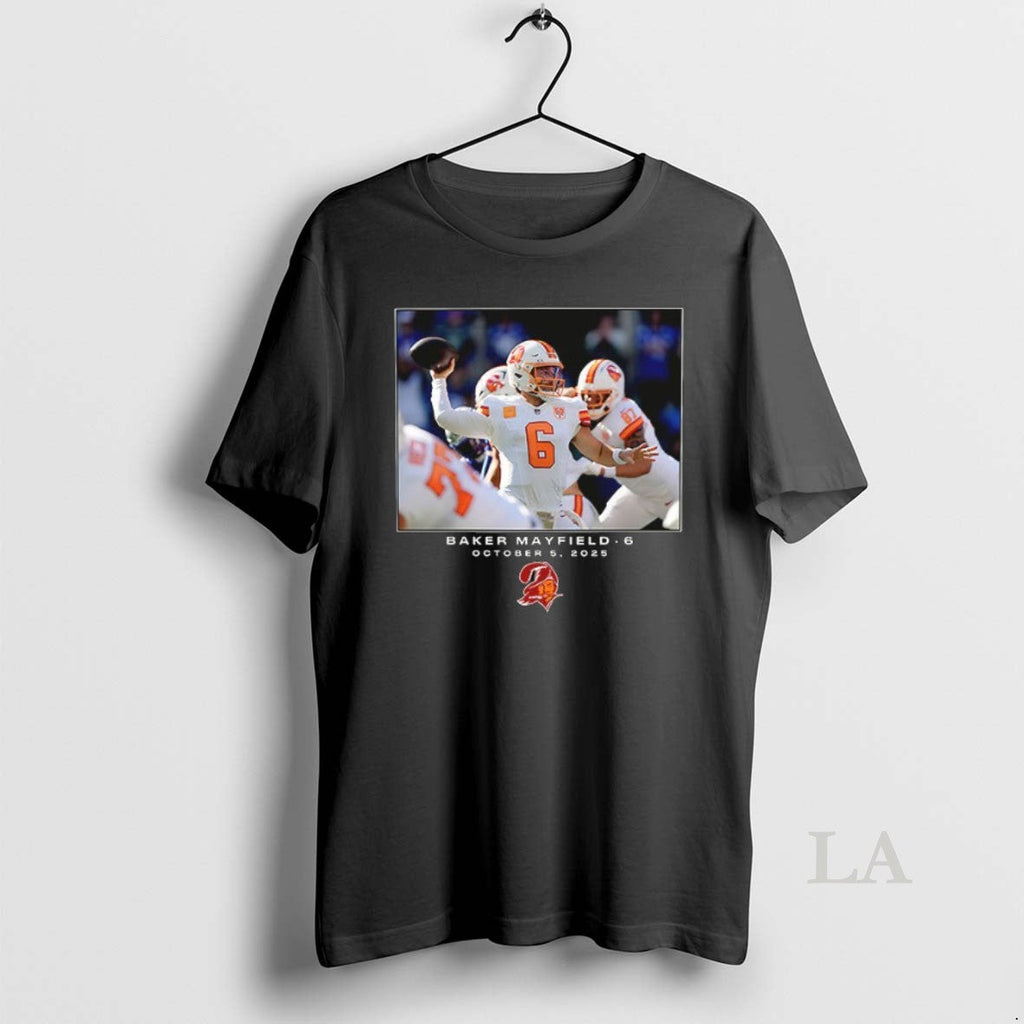 Original Baker Mayfield Tampa Bay Buccaneers - Adult & Kids T-Shirts, Sweatshirts & Hoodies apparel design preview 1