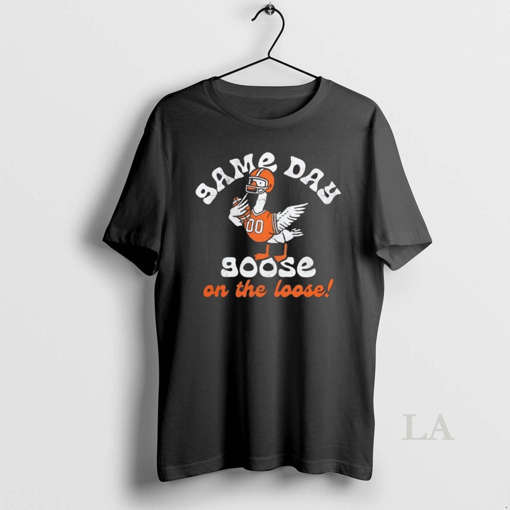 Original Game Day Goose On The Loose - Adult & Kids T-Shirts, Sweatshirts & Hoodies apparel design preview 1