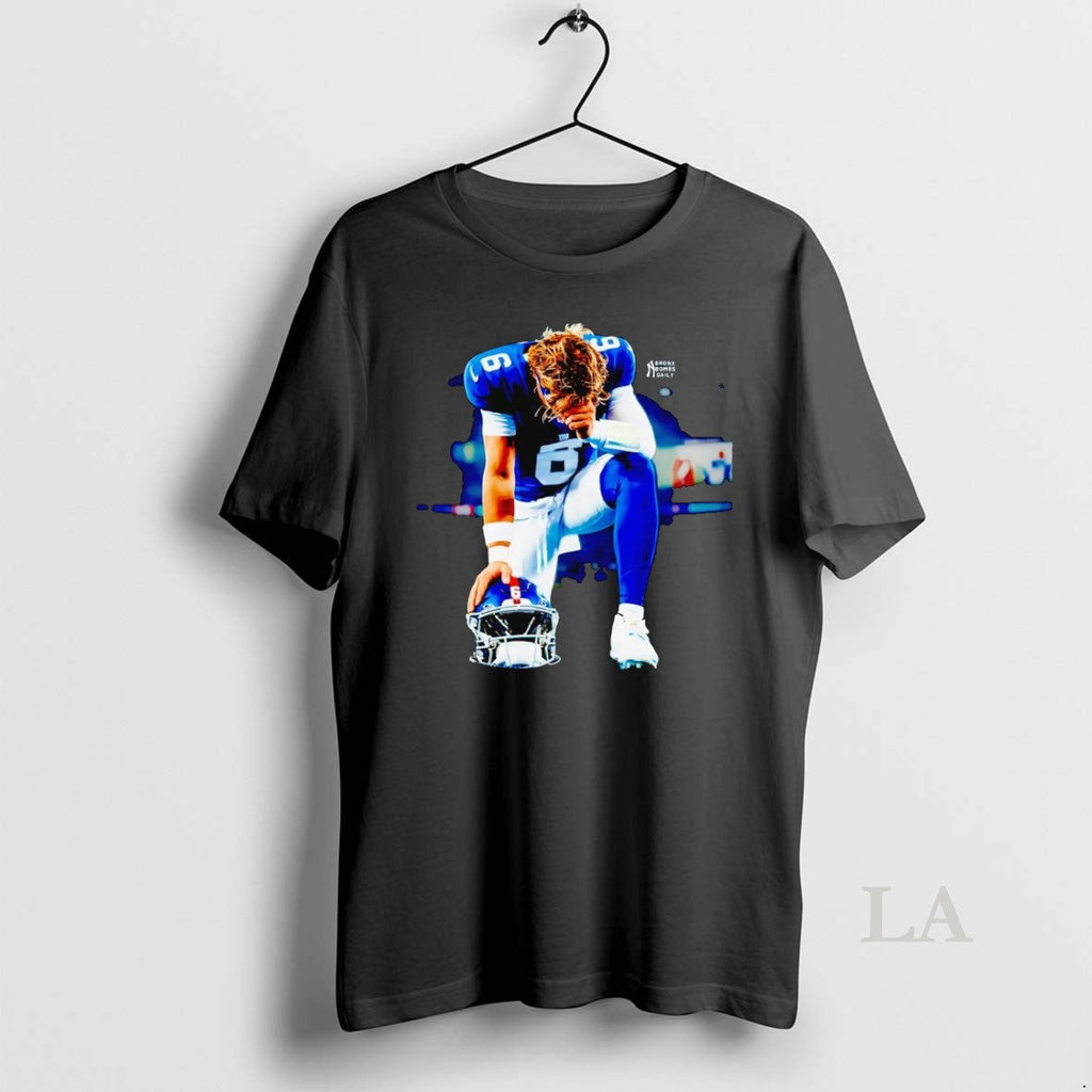 Original In Jaxson Dart We Trust Ny Giants Helmet - Adult & Kids T-Shirts, Sweatshirts & Hoodies apparel design preview 1