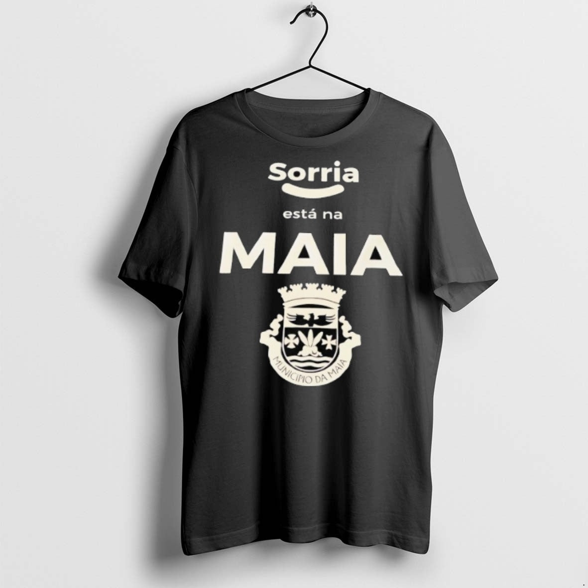 Sorria Esta Na Maia Municipio Da Logo - Adult & Kids T-Shirts, Sweatshirts & Hoodies apparel design preview 1