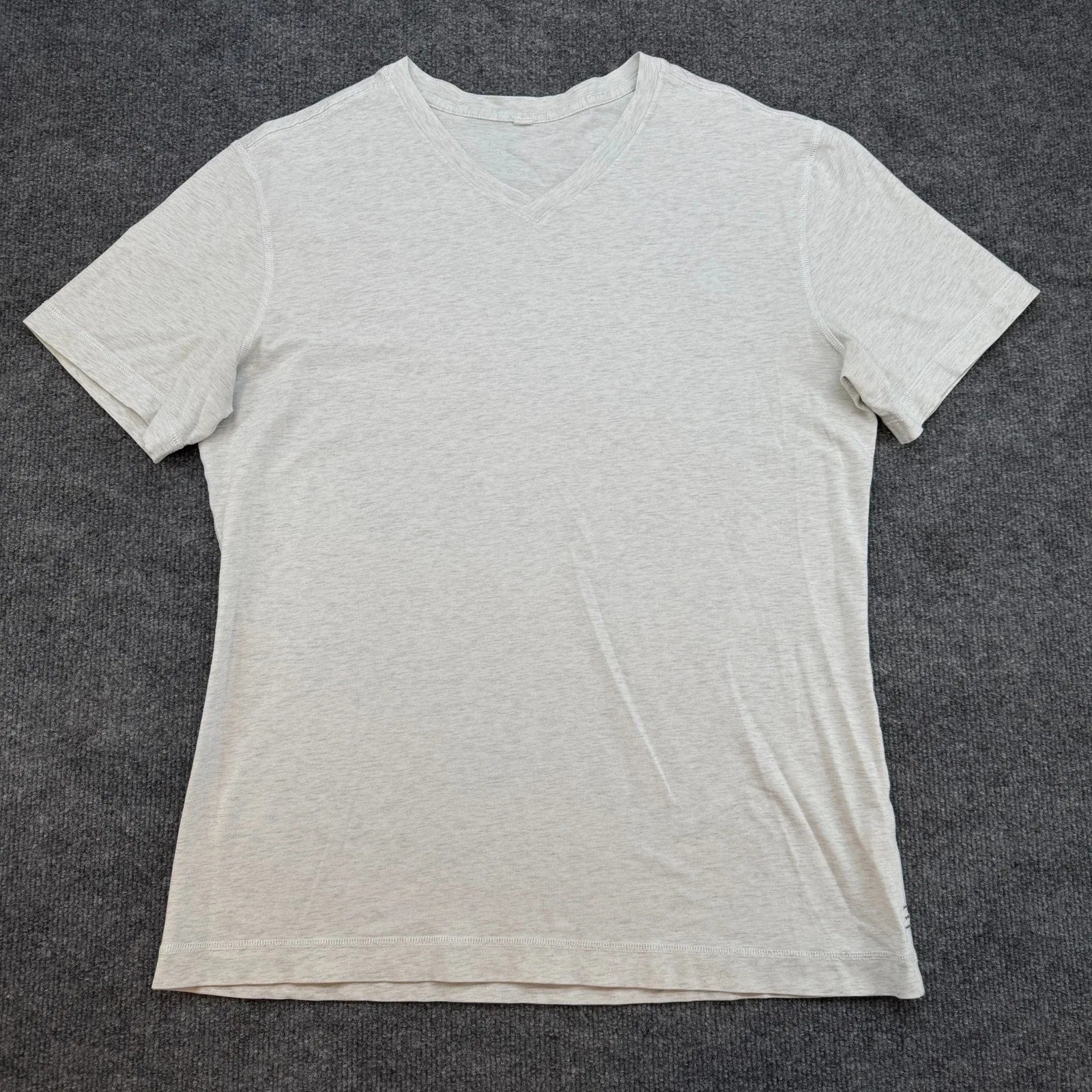 Lululemon Mens large Gray V Neck Short Sleeve Stretch - Adult & Kids T-Shirts, Sweatshirts & Hoodies apparel design preview 1
