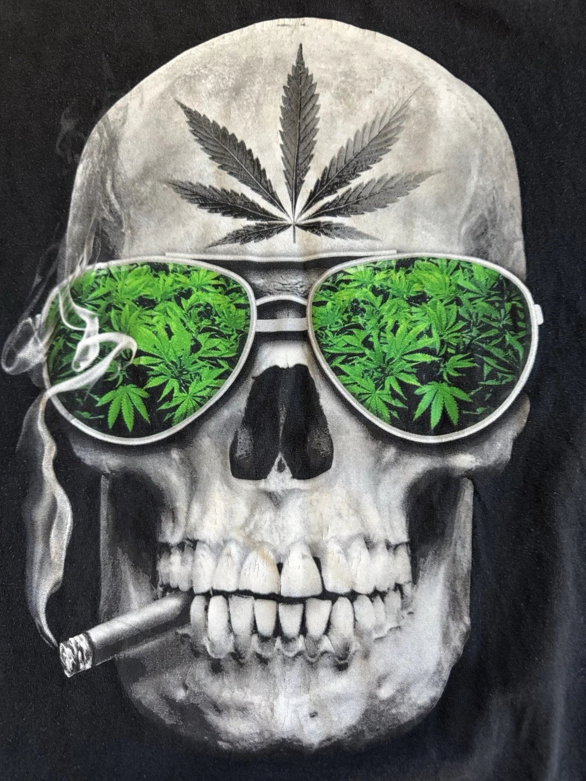 Skull Face Rare Graphic Art Black sz Large Short - Adult & Kids T-Shirts, Sweatshirts & Hoodies apparel design preview 1