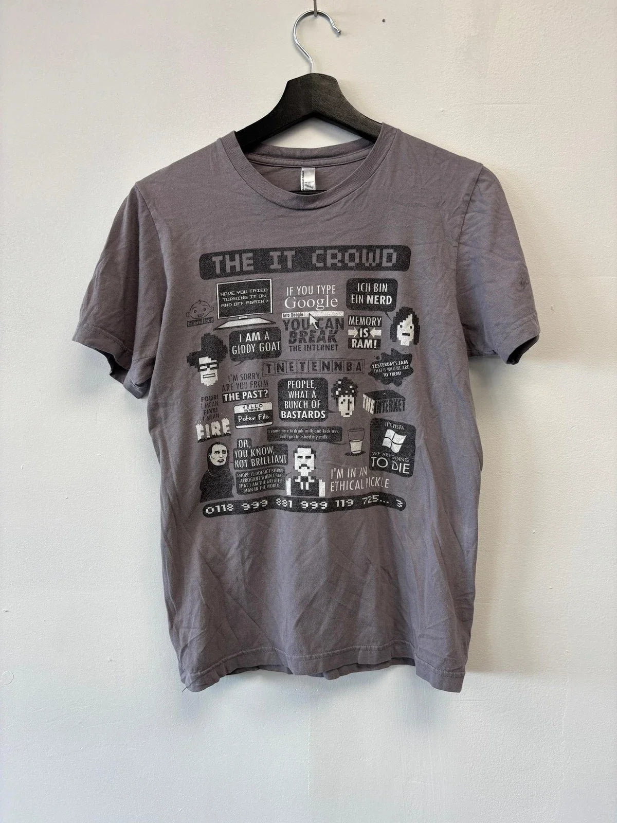 The IT Crowd Mens XS American Apparel TV Show Quotes - Adult & Kids T-Shirts, Sweatshirts & Hoodies apparel design preview 1