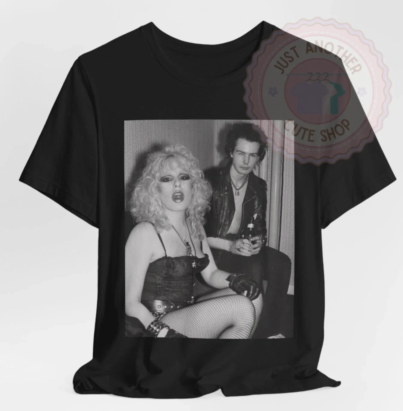 Sid Vicious and Nancy Spungen Punk Rock ✩Hot Vintage - Adult & Kids T-Shirts, Sweatshirts & Hoodies apparel design preview 1