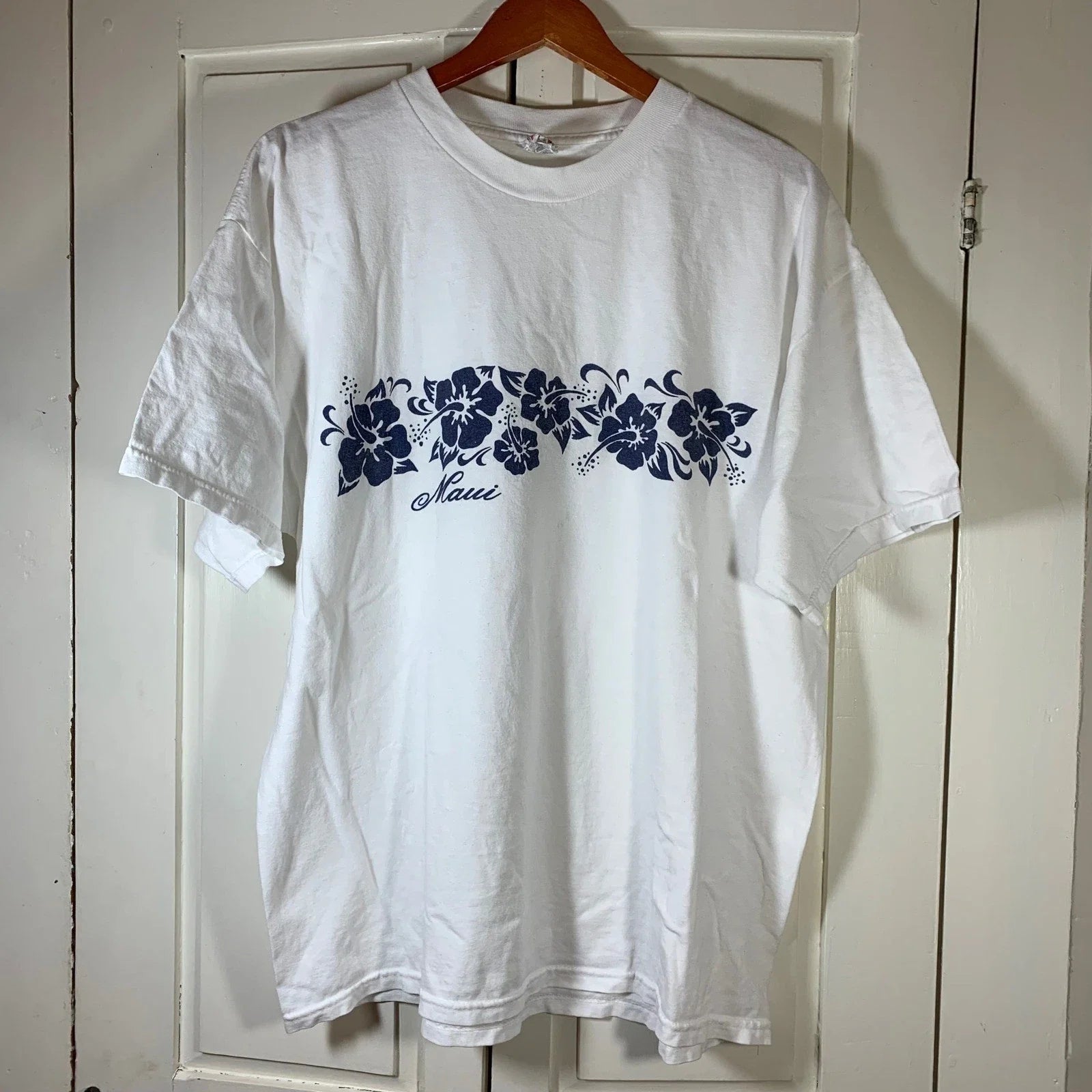 Maui Hawaii Hibiscus Floral Graphic White XL SS - Adult & Kids T-Shirts, Sweatshirts & Hoodies apparel design preview 1