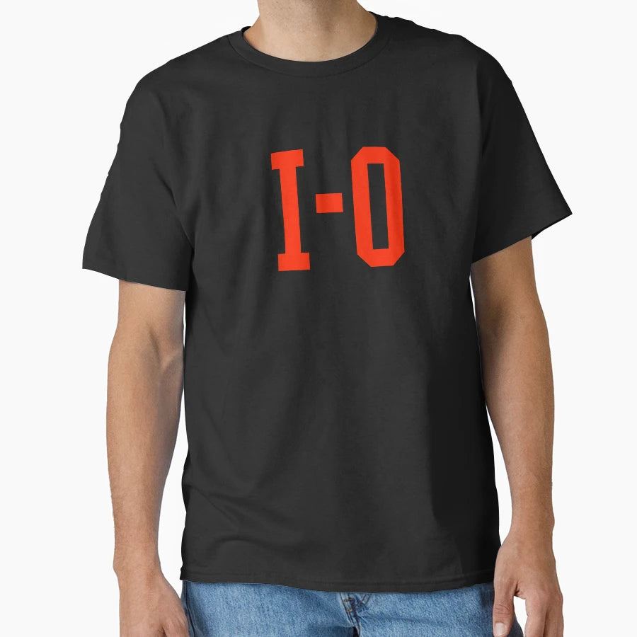 Scarlet Half I O O H I O Ohio T-Shirt - Minimalist Print Unisex - T-Shirt, Sweatshirt, Hoodie
