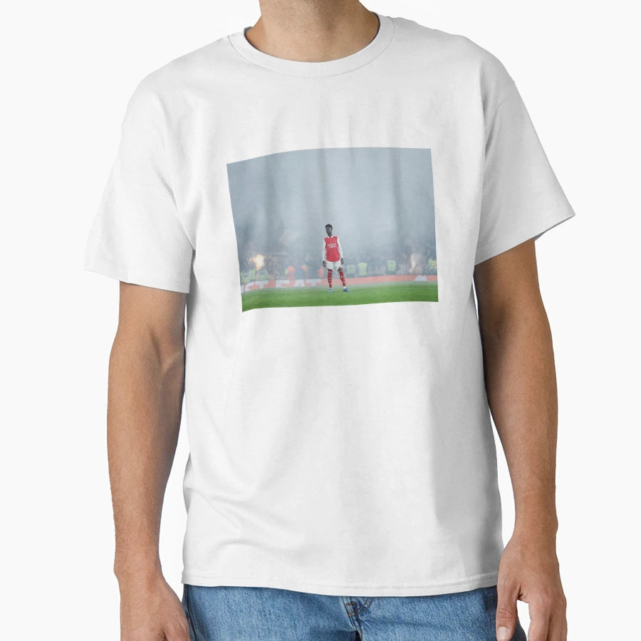 Bukayo Saka T-Shirt - Minimalist Print Unisex - T-Shirt, Sweatshirt, Hoodie