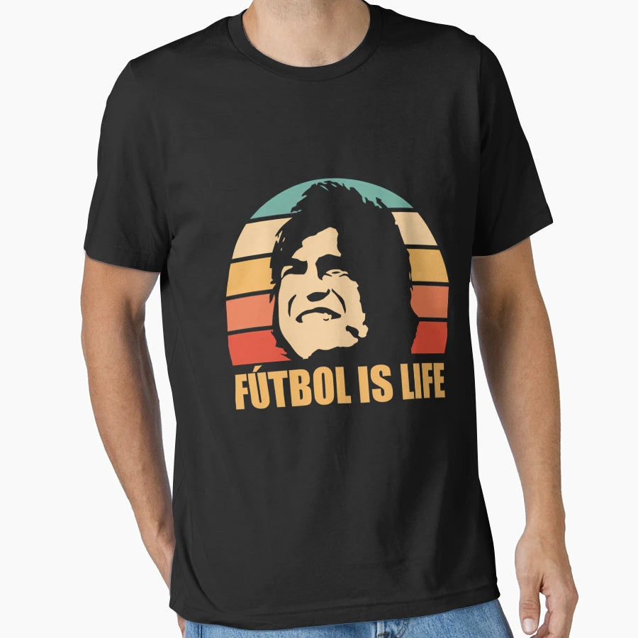 Futbol Cest La Vie Classique T-Shirt - Streetwear Style Unisex - T-Shirt, Sweatshirt, Hoodie