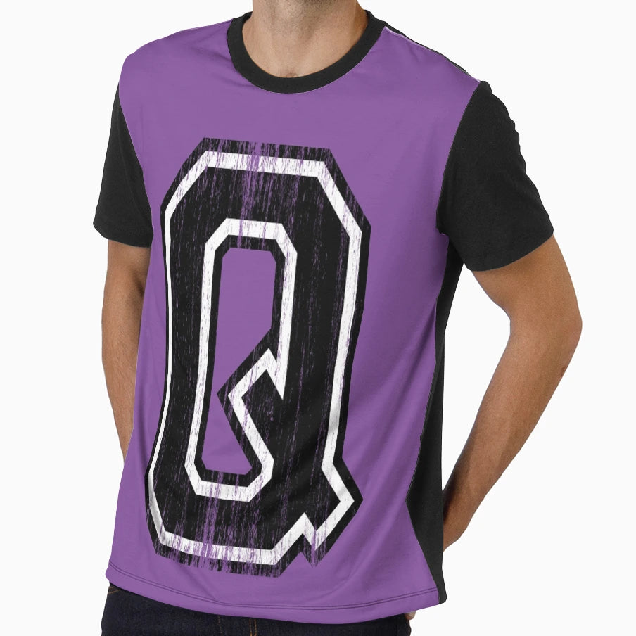 Big Varsity Letter Q T-Shirt - Streetwear Style for Adults - T-Shirt, Sweatshirt, Hoodie