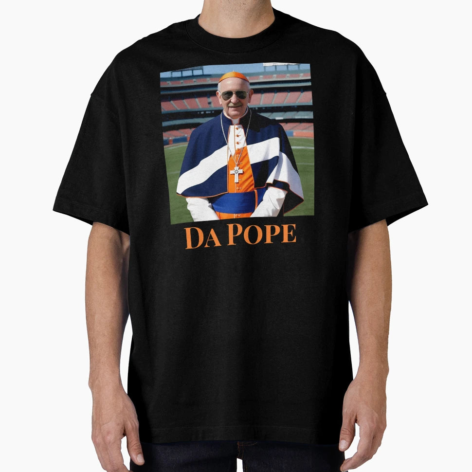 Da Pope T-Shirt - Graphic Print Men Women - T-Shirt, Sweatshirt, Hoodie