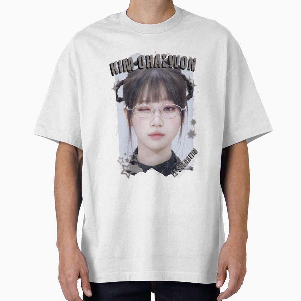 Le Sserafimm Kim Chaewon Kpop Girl Group Black and - Adult & Kids T-Shirts, Sweatshirts & Hoodies apparel design preview 1