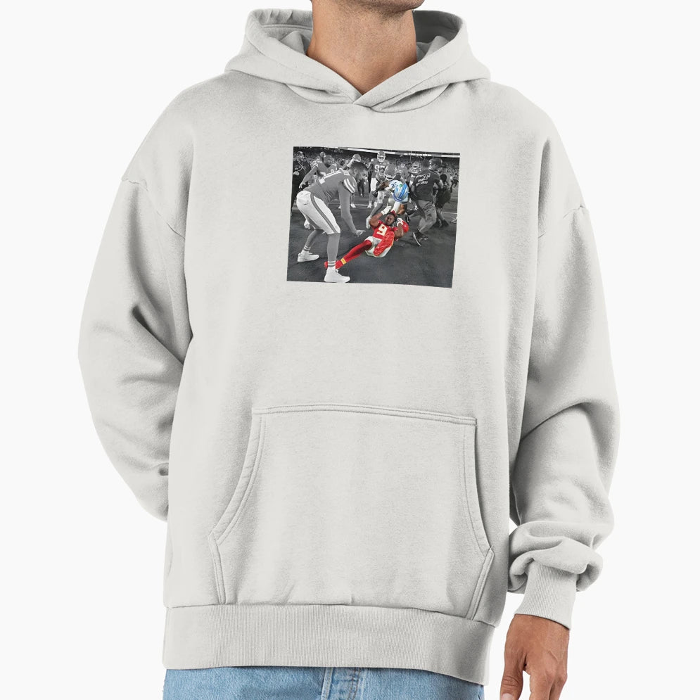 Intense Aerican Fotball Tackle Moment Hoodie - Aesthetic Graphic Men Women - T-Shirt, Sweatshirt, Hoodie