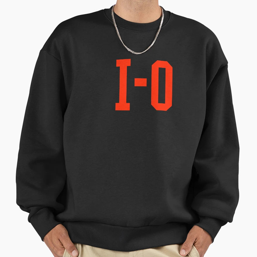 Scarlet Half I O O H I O Ohio Sweatshirt - Minimalist Print Unisex - T-Shirt, Sweatshirt, Hoodie