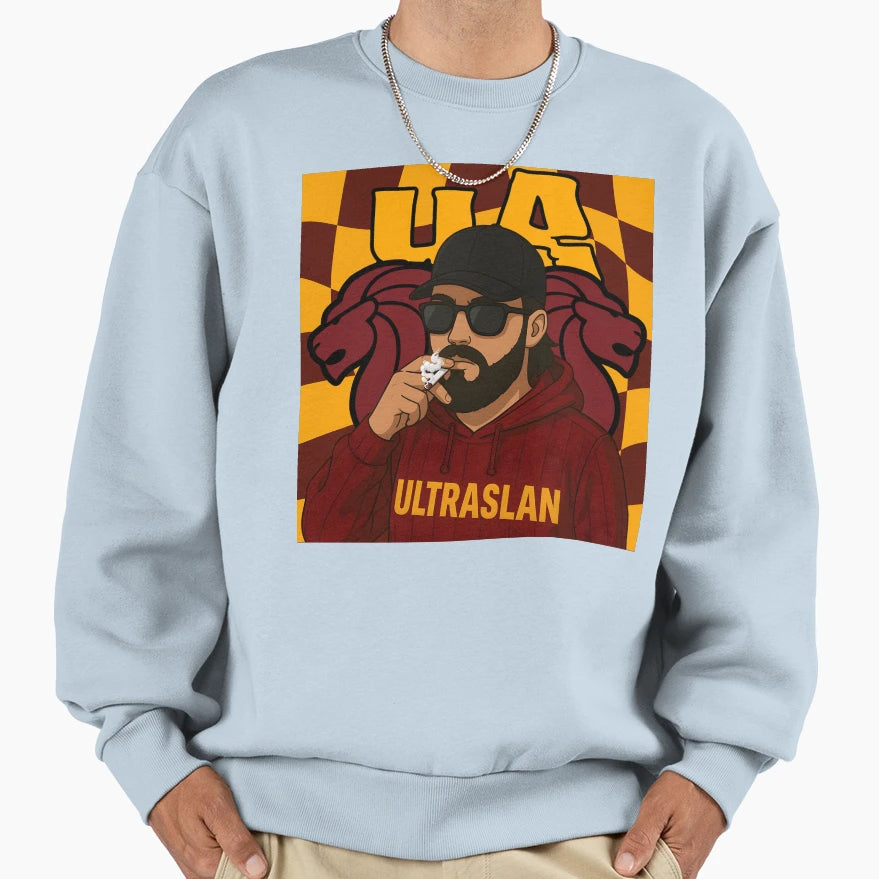 Ultraslan Istanbul Aslanlar Sweatshirt - Minimalist Print for Adults - T-Shirt, Sweatshirt, Hoodie
