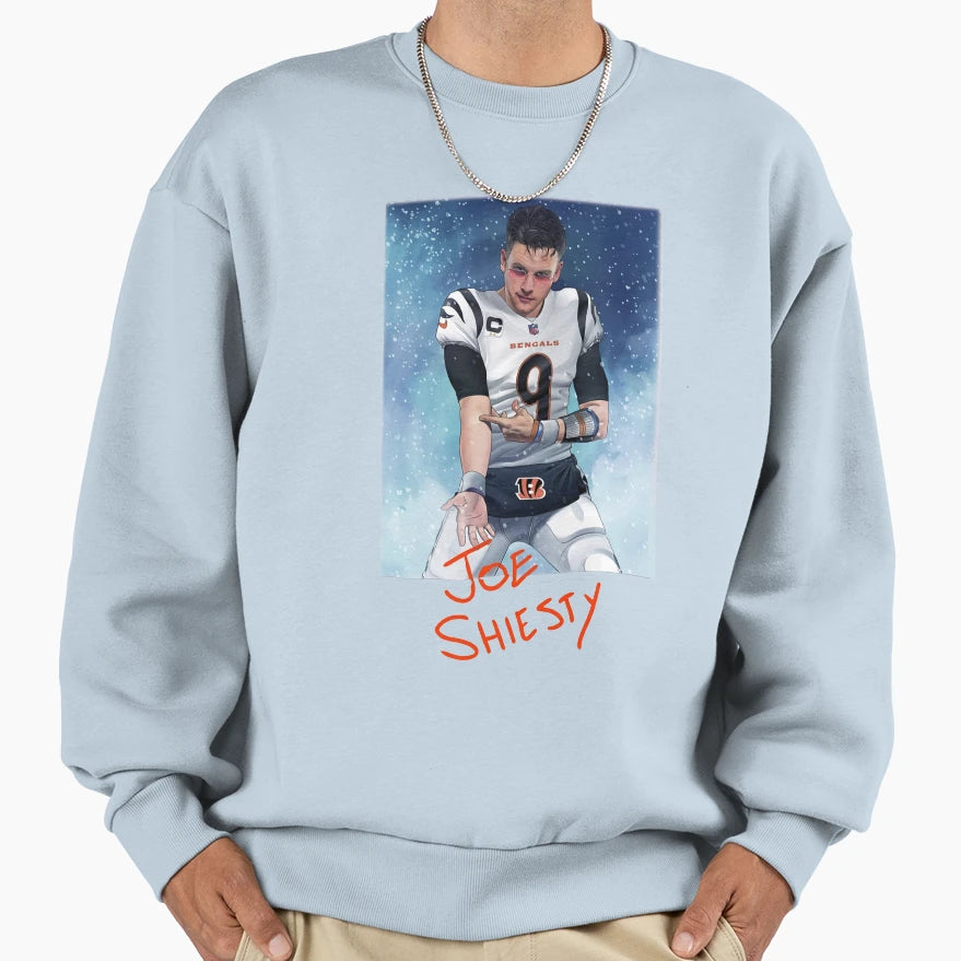 Fan Sweatshirt - Minimalist Print for Adults - T-Shirt, Sweatshirt, Hoodie