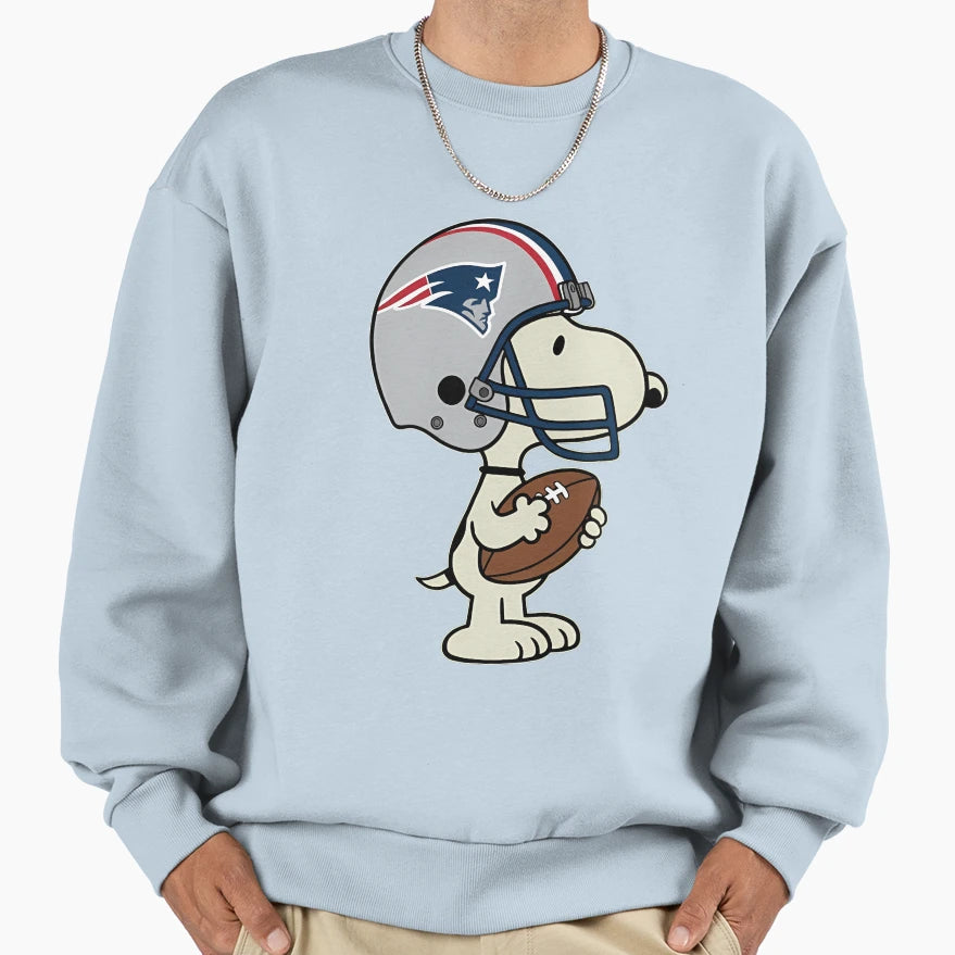 Snoopy New England Patriots Game Sweatshirt - Custom Art Print Men Women - T-Shirt, Sweatshirt, Hoodie