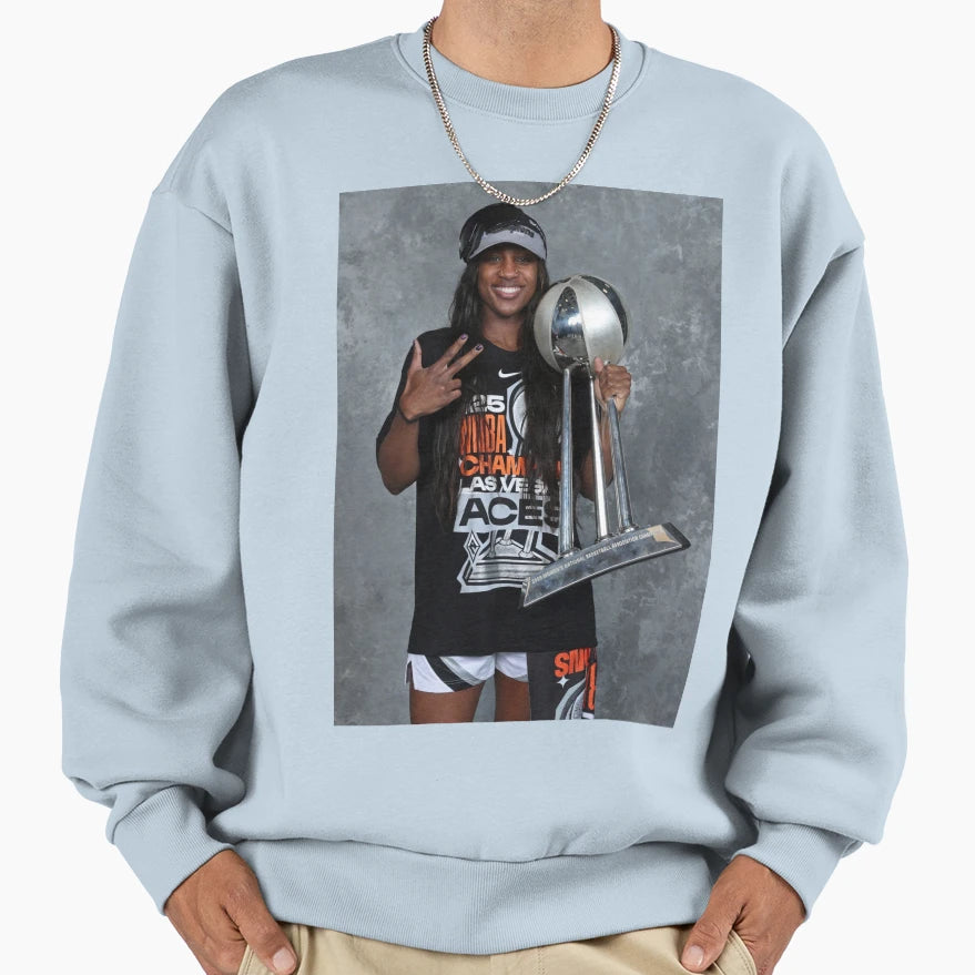 Jackie Young Sweatshirt - Graphic Print Men Women - T-Shirt, Sweatshirt, Hoodie