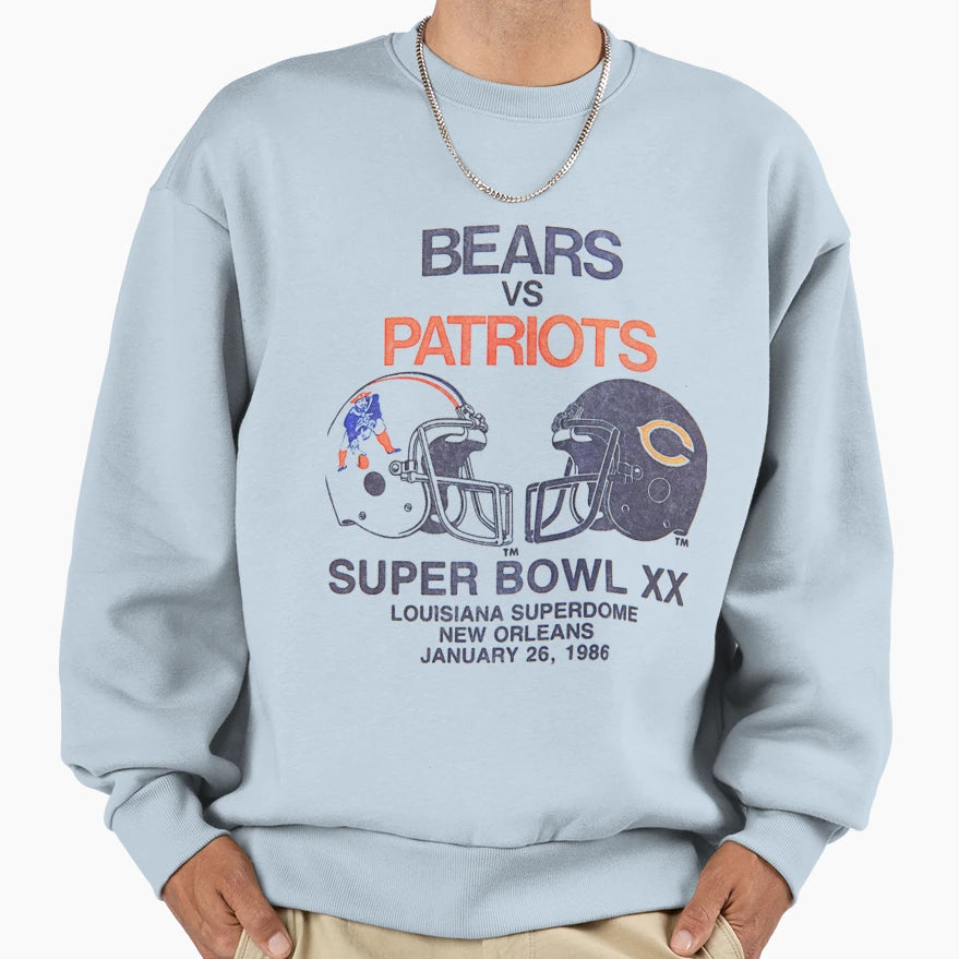 Bears Vs Patriots 86 Faded Sweatshirt - Streetwear Style for Adults - T-Shirt, Sweatshirt, Hoodie
